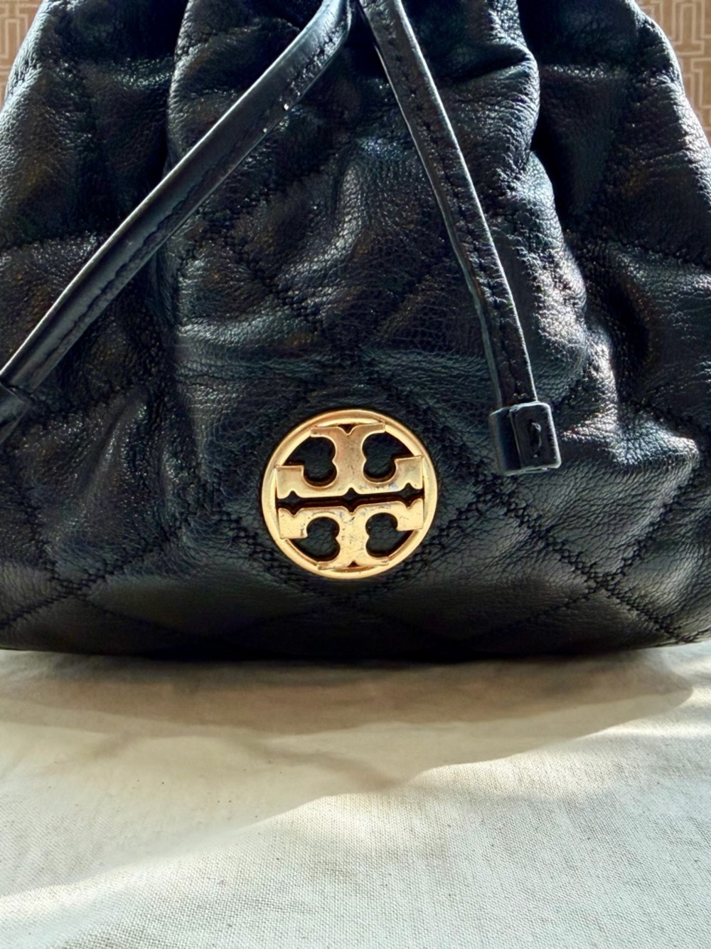 Tory Burch Willa Bucket bag - Picture 3 of 7